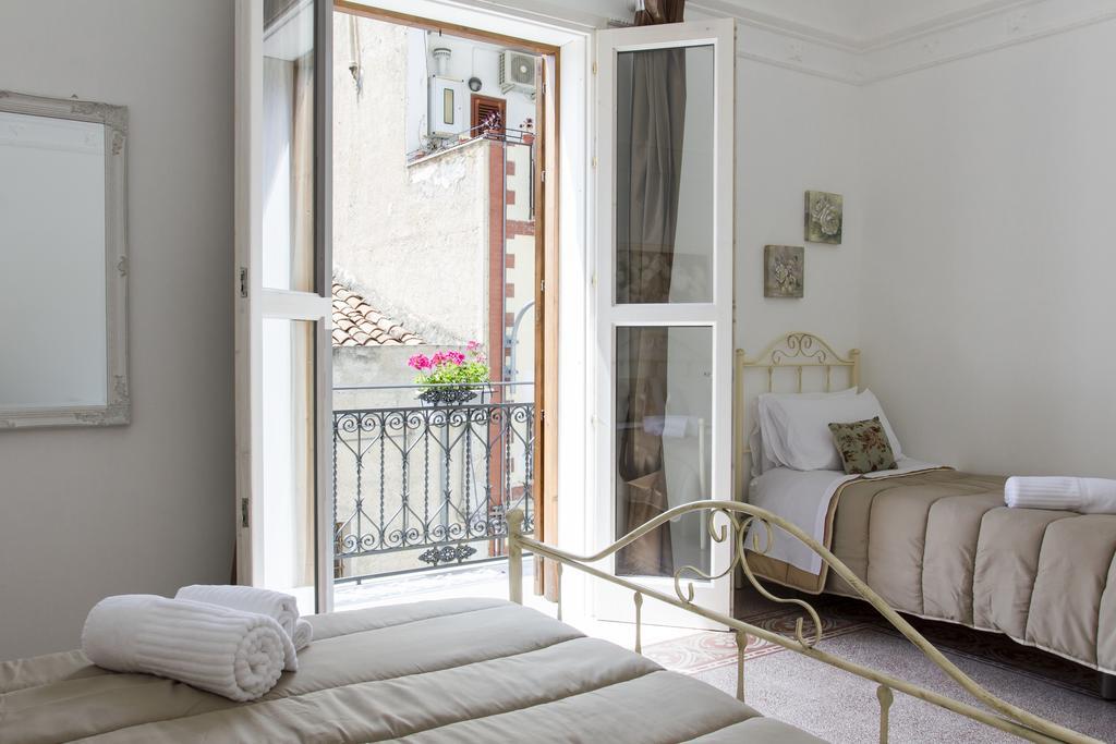 Tam Vacanze B&B Cinisi Quarto foto